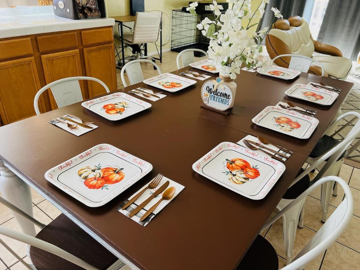 Grant'S Family Home, Sleeps 16 Guests 拉斯维加斯 外观 照片